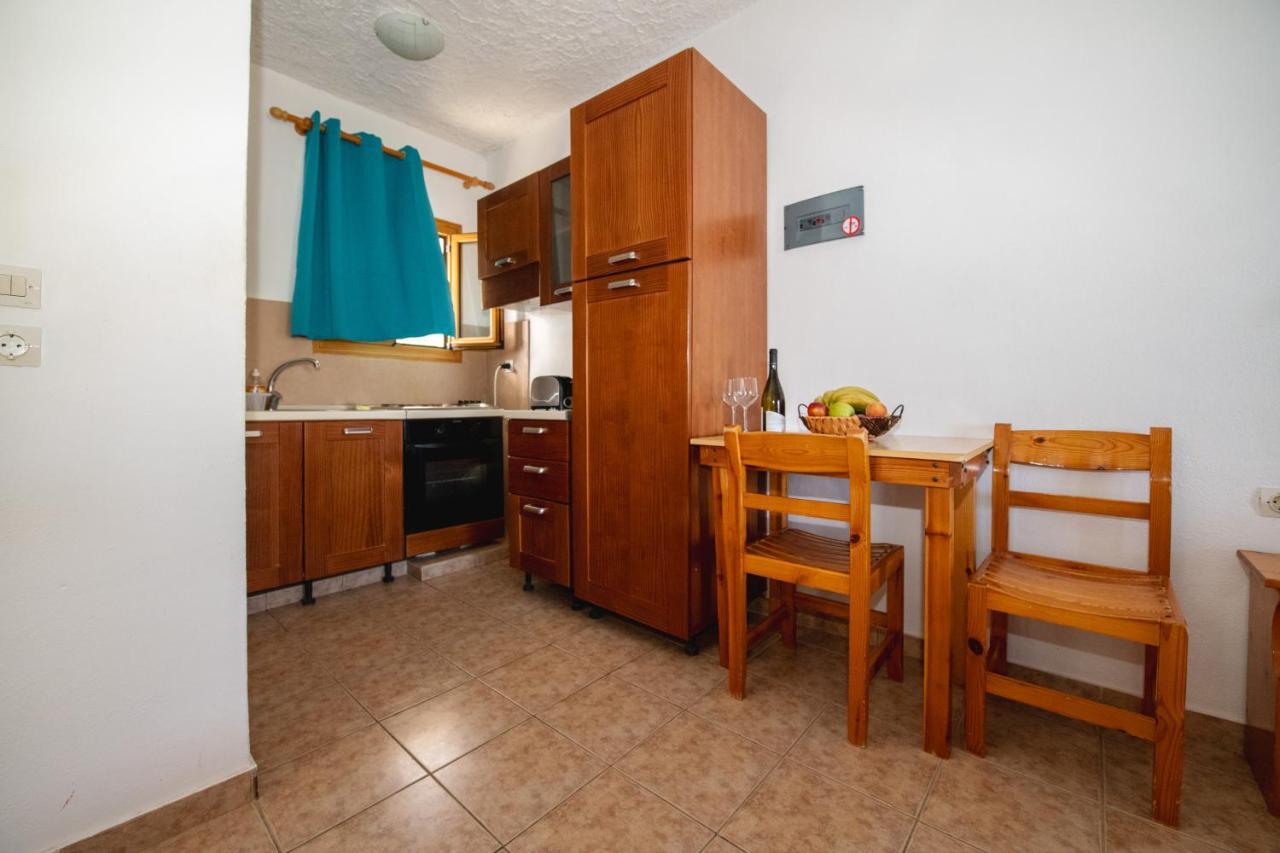Aparthotel George Seaside Serviced & Pefki