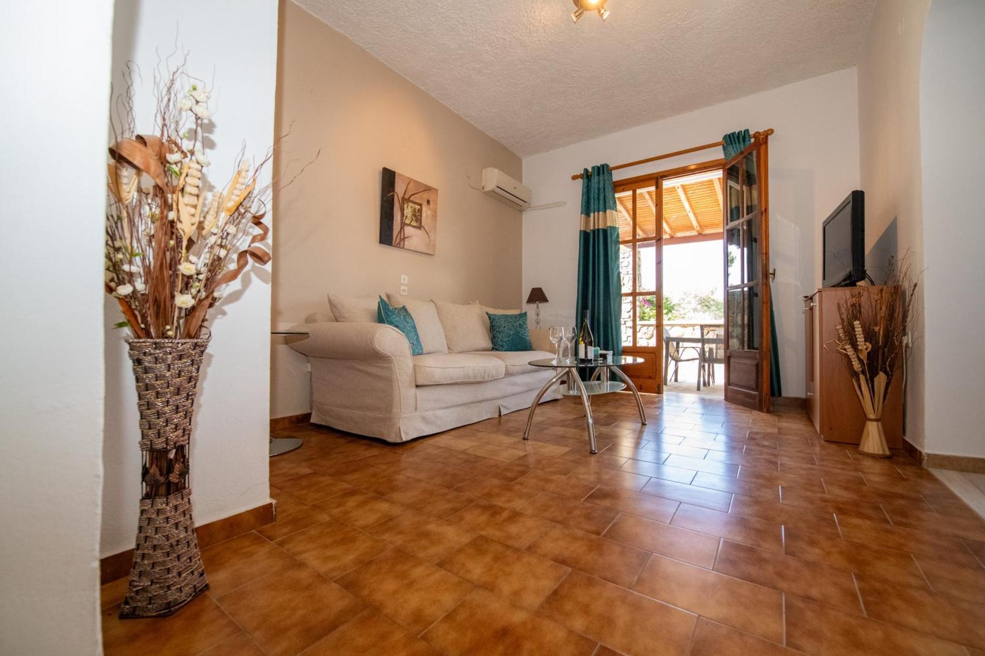 Aparthotel George Seaside Serviced & Pefki (Rhodes)